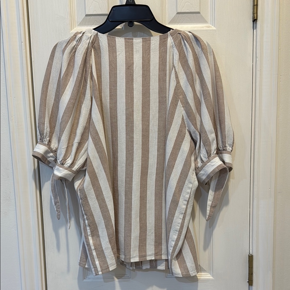 Lauren Conrad Women’s Top Striped White and Tan XL - Picture 8 of 8
